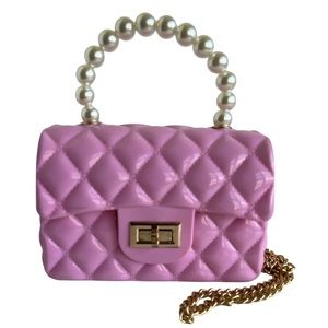 Adorable Pearl-Handle Purse